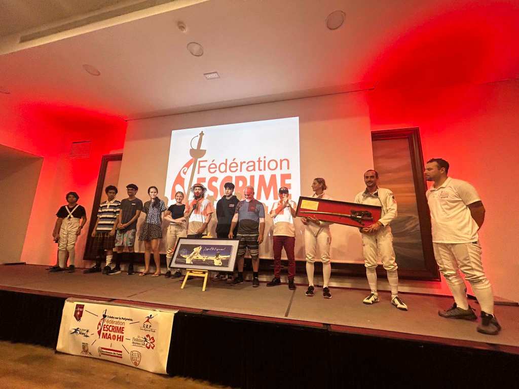 Grande première à Tahiti: Un gala d&rsquo;escrime à l’hôtel&nbsp;Hilton